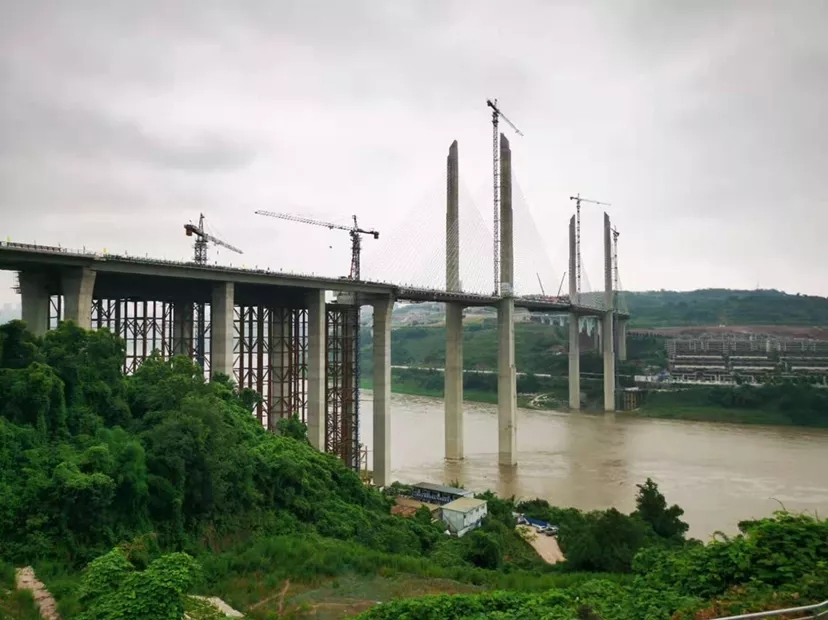 1624324981104854.jpg 640.webp (4).jpg