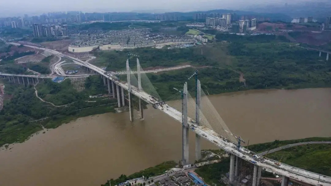 1624324995856577.jpg 640.webp (5).jpg