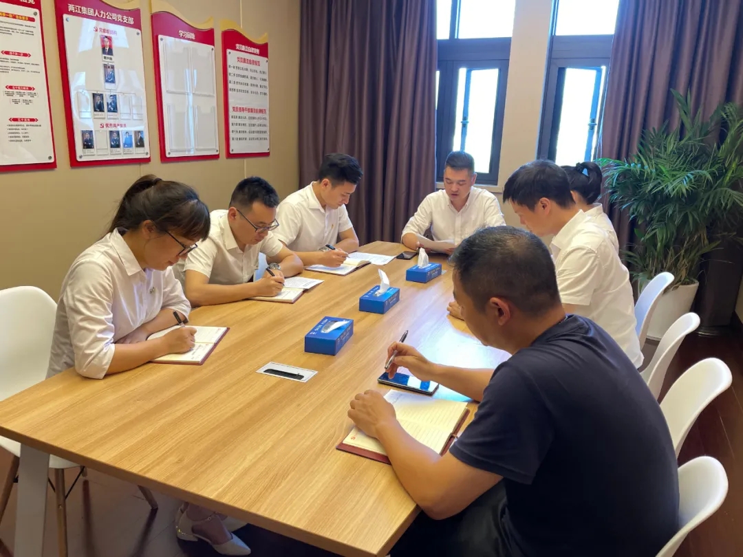 1626225357250058.jpg 640.webp (12).jpg