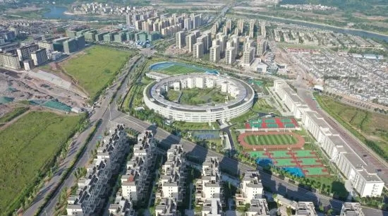 1626744277438222.jpg 640.webp (18).jpg