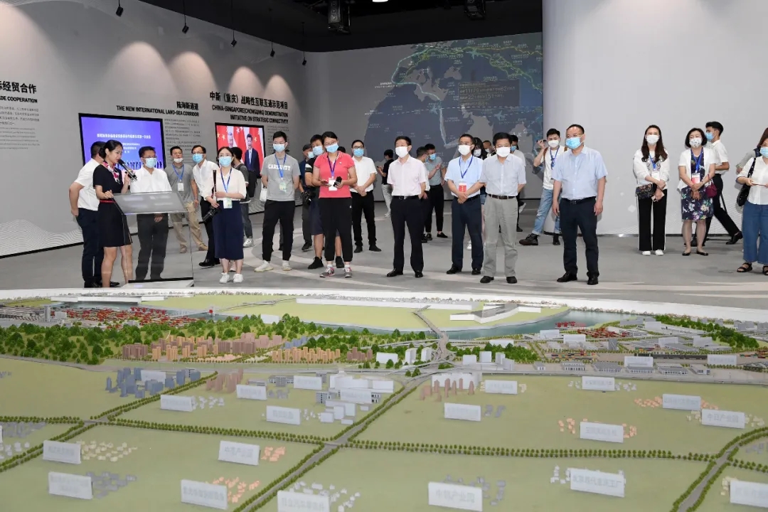 1626829623615476.jpg 640.webp (4).jpg