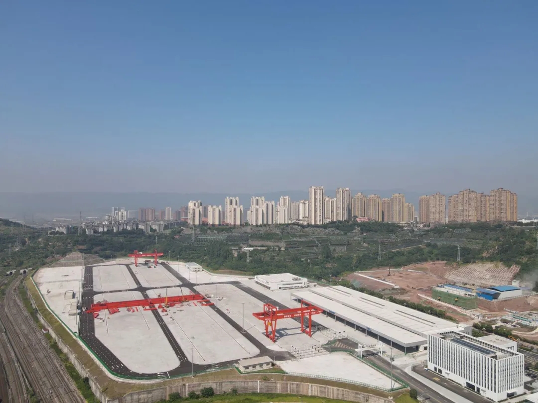 1634173465317584.jpg 640.webp (13).jpg