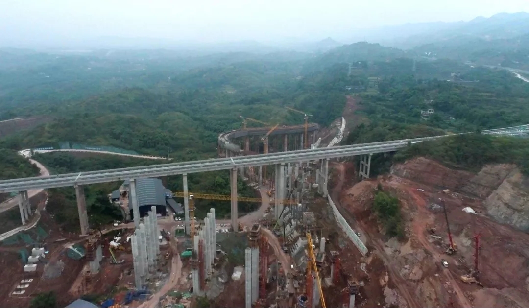 1635471039415804.jpg 640.webp (10).jpg