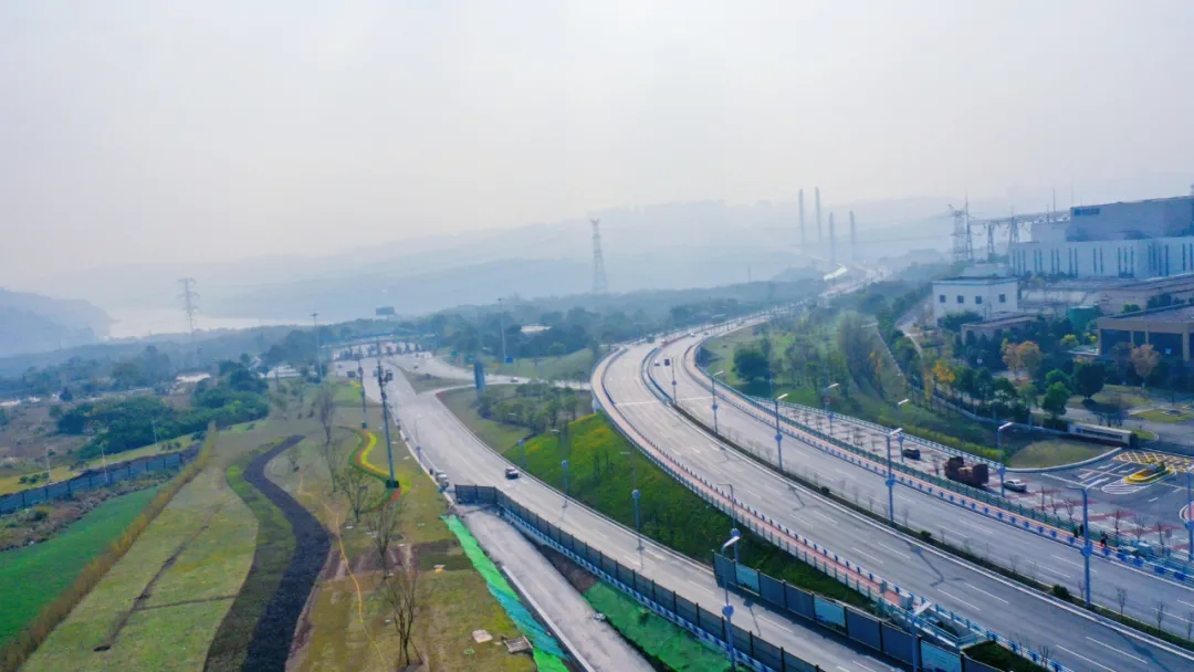 1640221606346377.jpg 640.webp (1).jpg