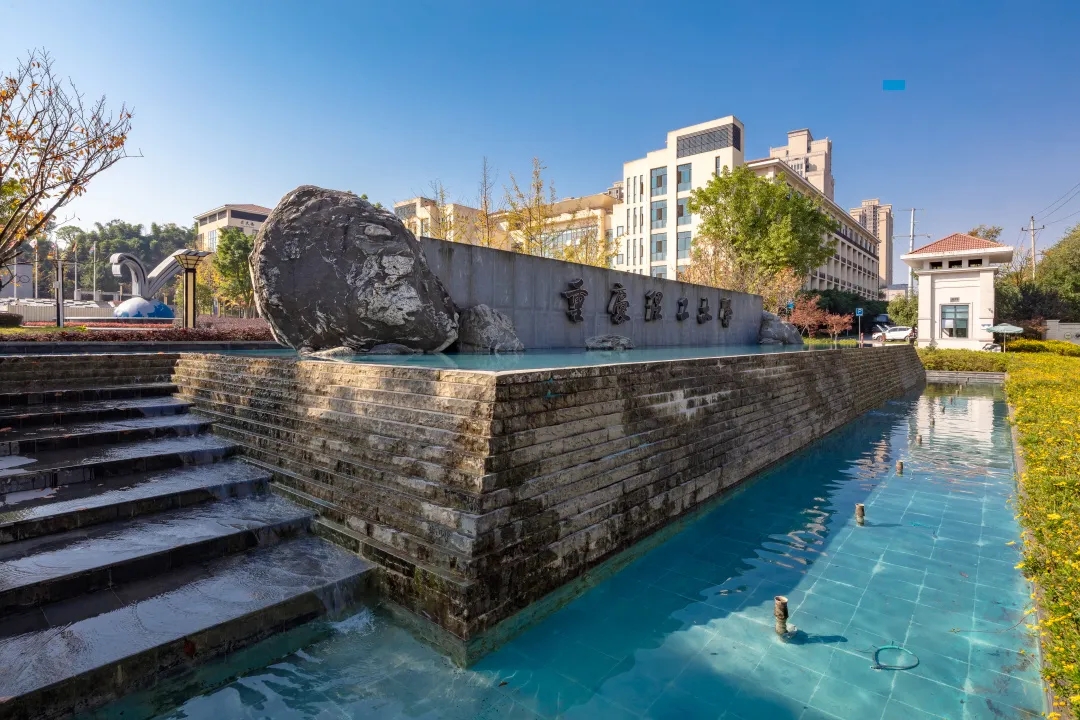 1640747815129756.jpg 640.webp (17).jpg