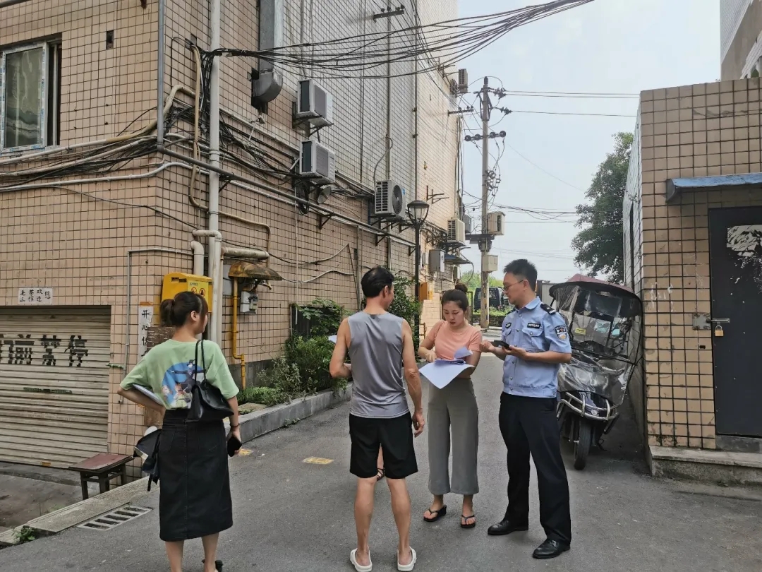 1640916077614245.jpg 640.webp (12).jpg