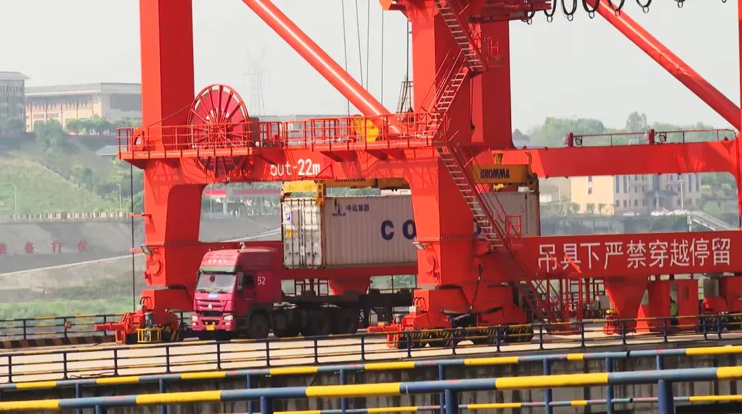 1649898965761420.jpg 640 (1).jpg