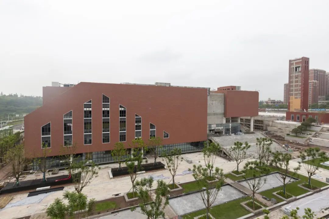 1656056100144214.jpg 640.jpg