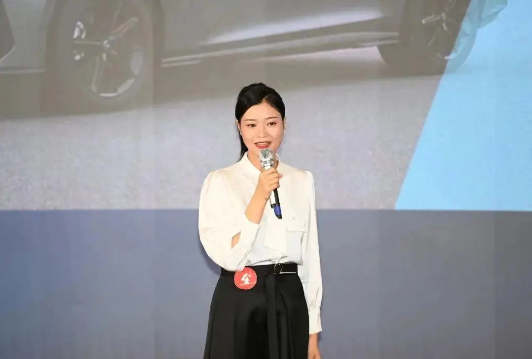 1668395312216178.jpg 640.jpg