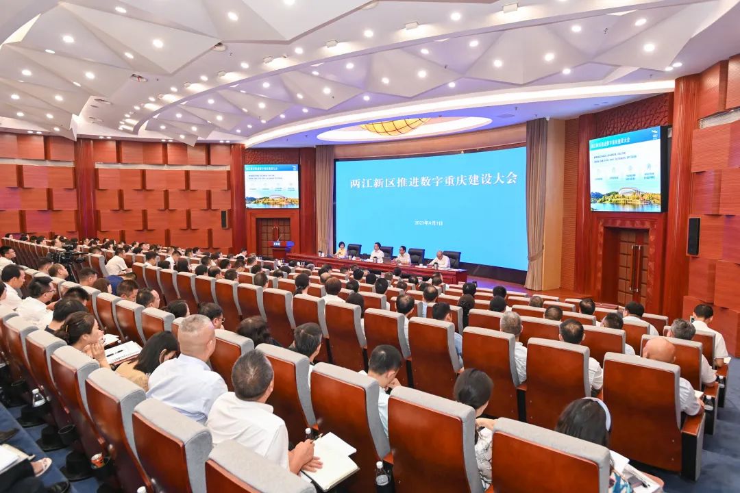 1694394698135618.jpg 640.jpg