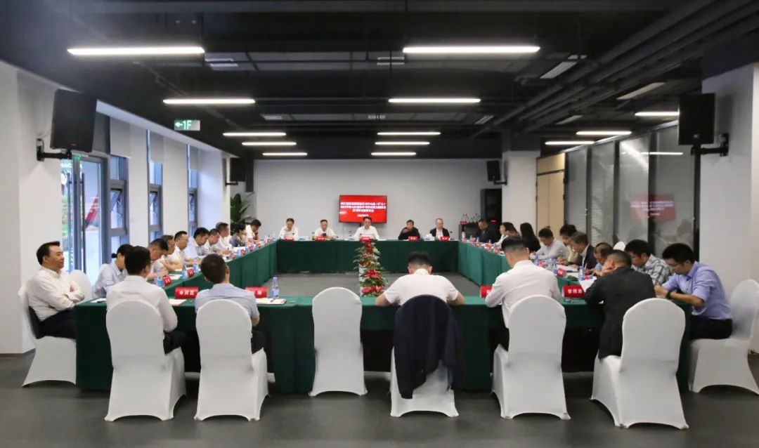 1695694145234736.jpg 640.jpg