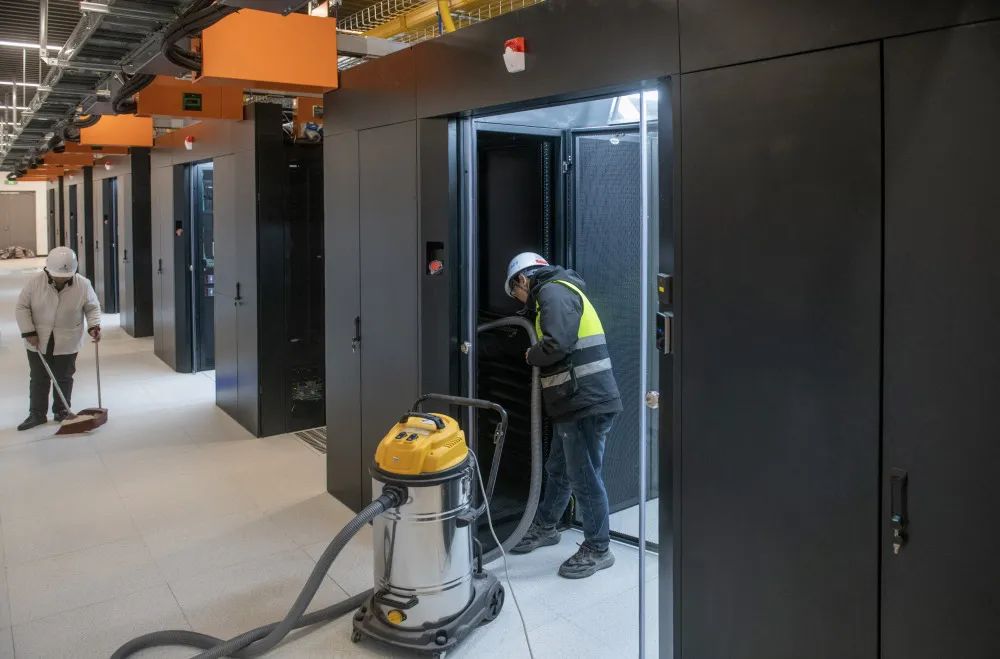 1704417642736716.jpg 4.jpg