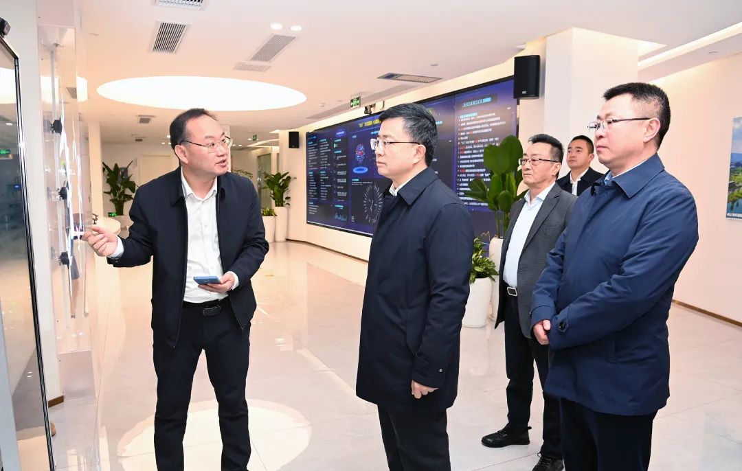 1709686384916798.jpg 640.jpg